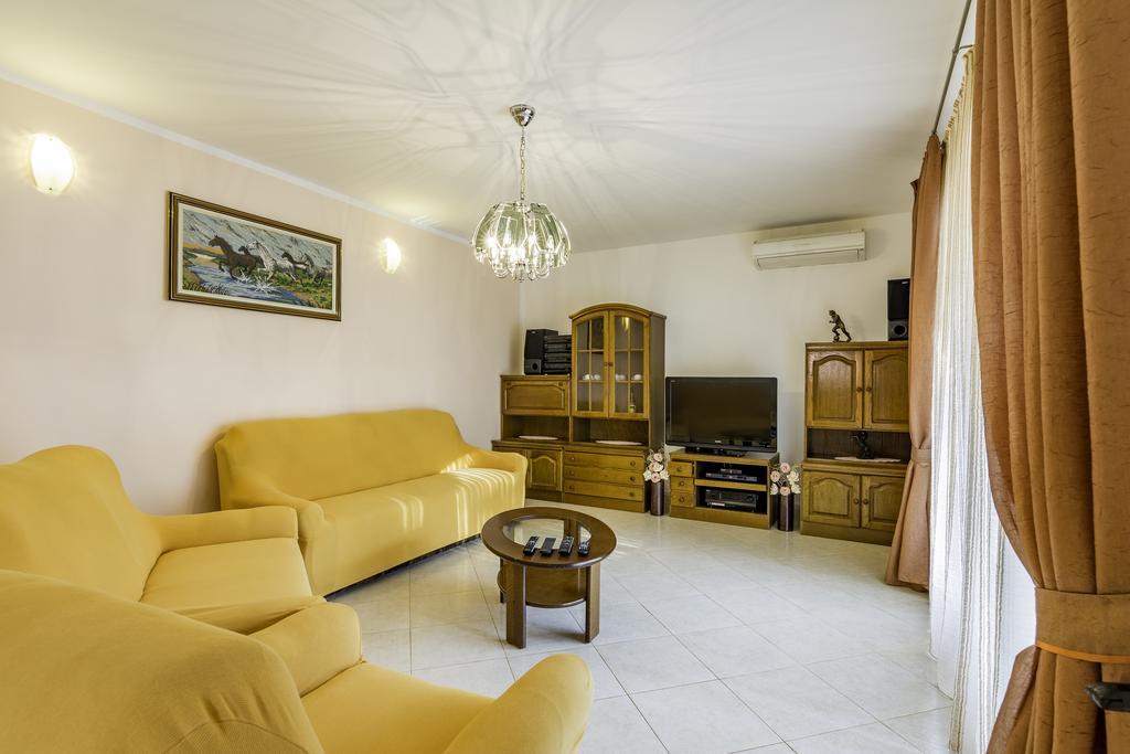 Apartmani Radmila Nova Vas (Porec) Exterior foto