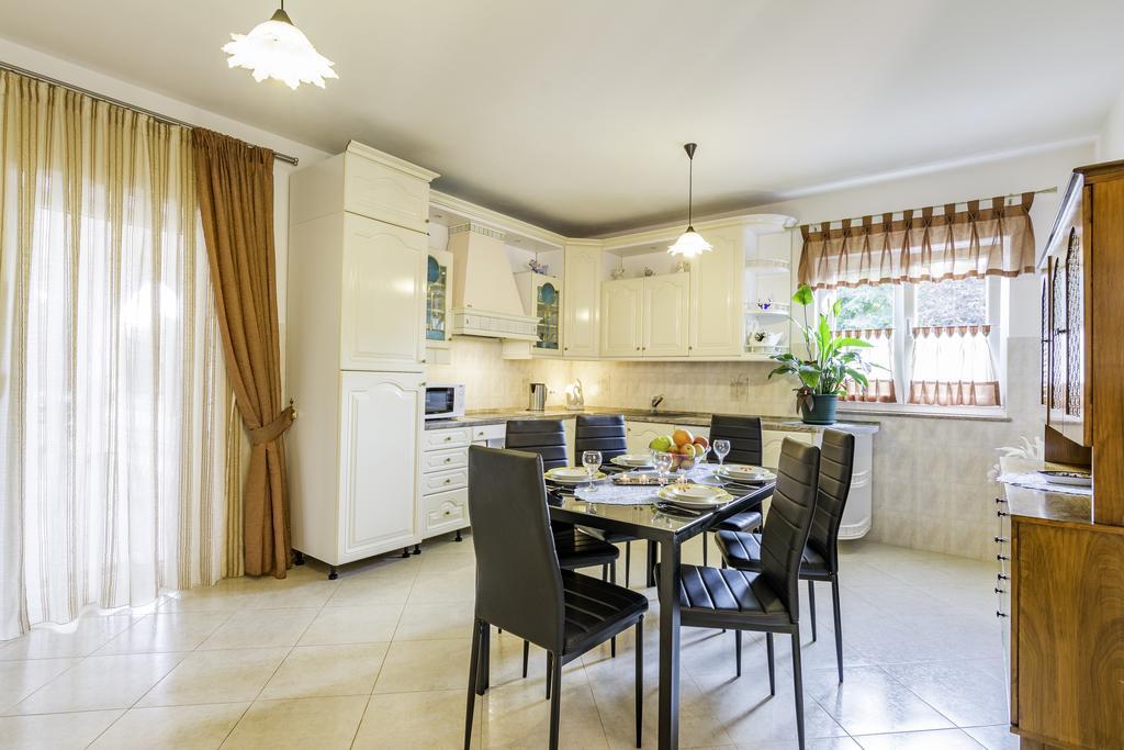 Apartmani Radmila Nova Vas (Porec) Exterior foto